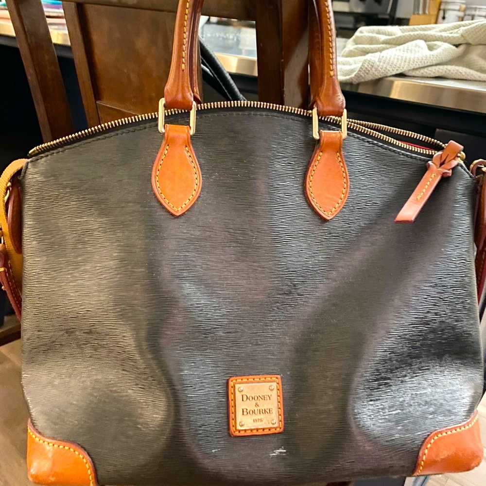 Dooney & Bourke Purse